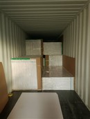 Контейнерът от PVC пяна от Тайланд е успешно зареден